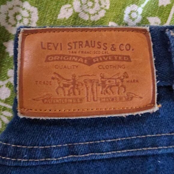 Levi's vintage jeans size 8 - Picture 6 of 11